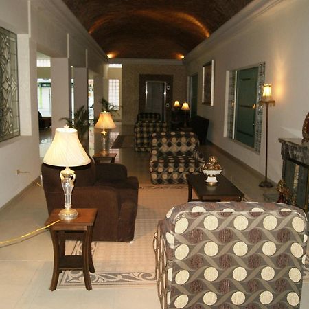 Savoy Express Hotell Torreón Exteriör bild