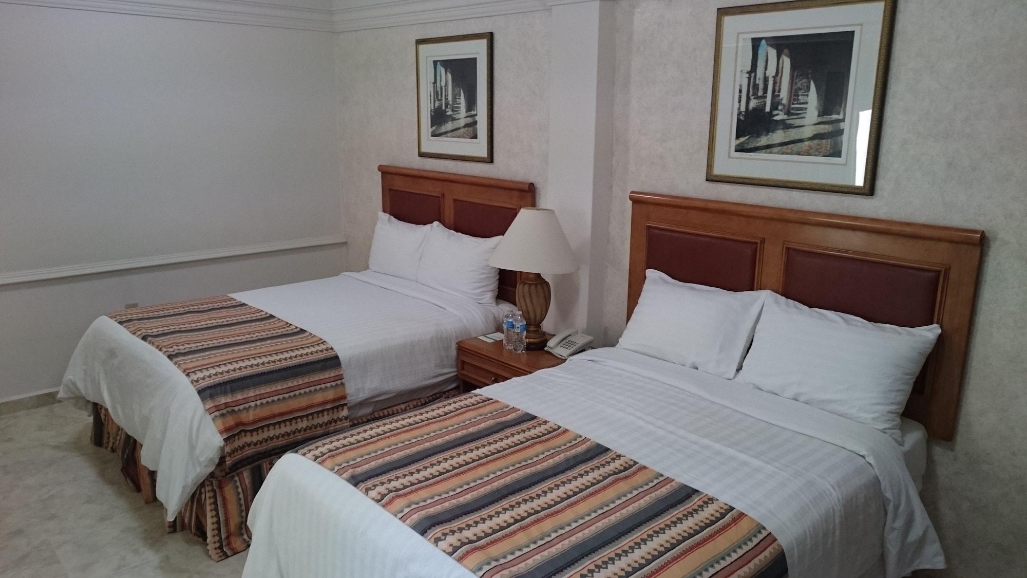 Savoy Express Hotell Torreón Exteriör bild