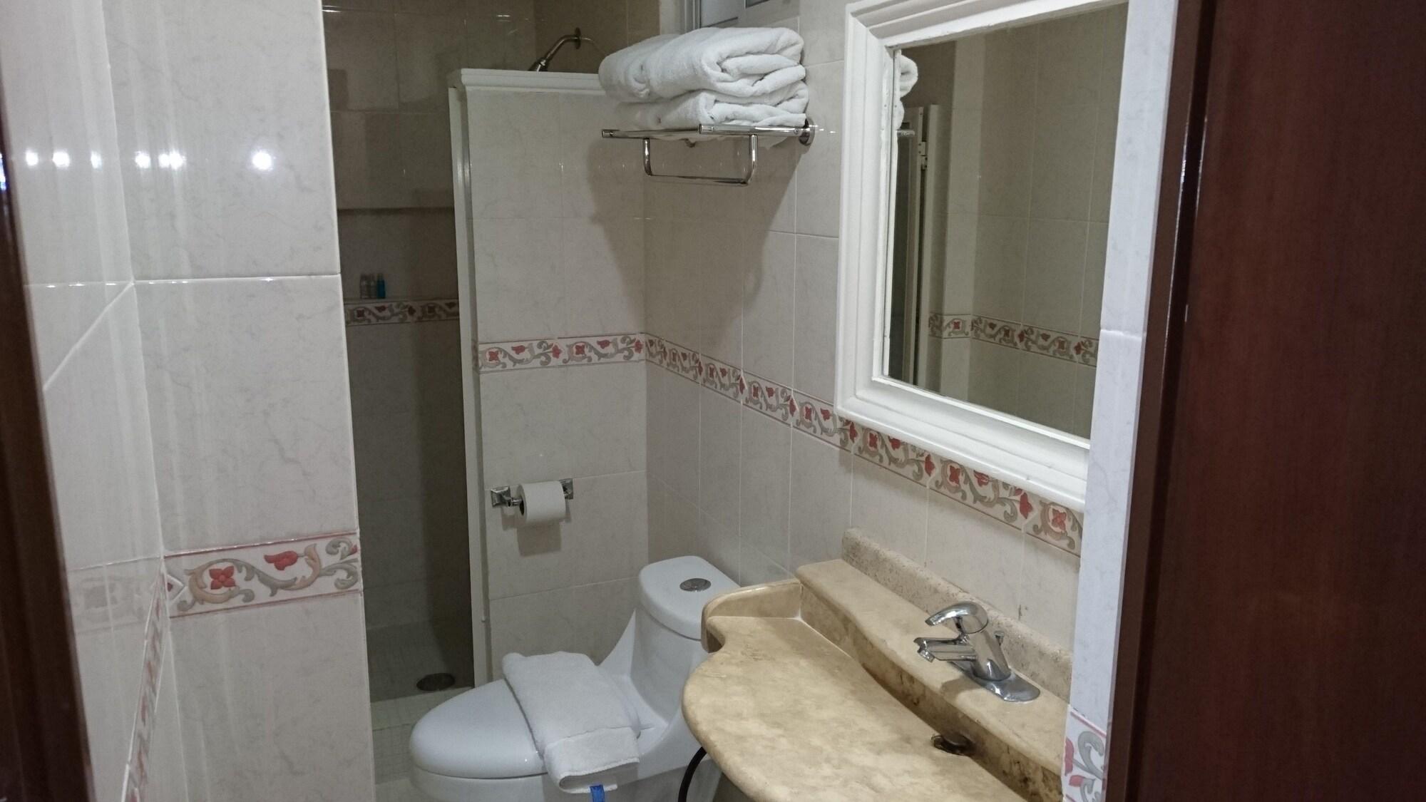 Savoy Express Hotell Torreón Exteriör bild