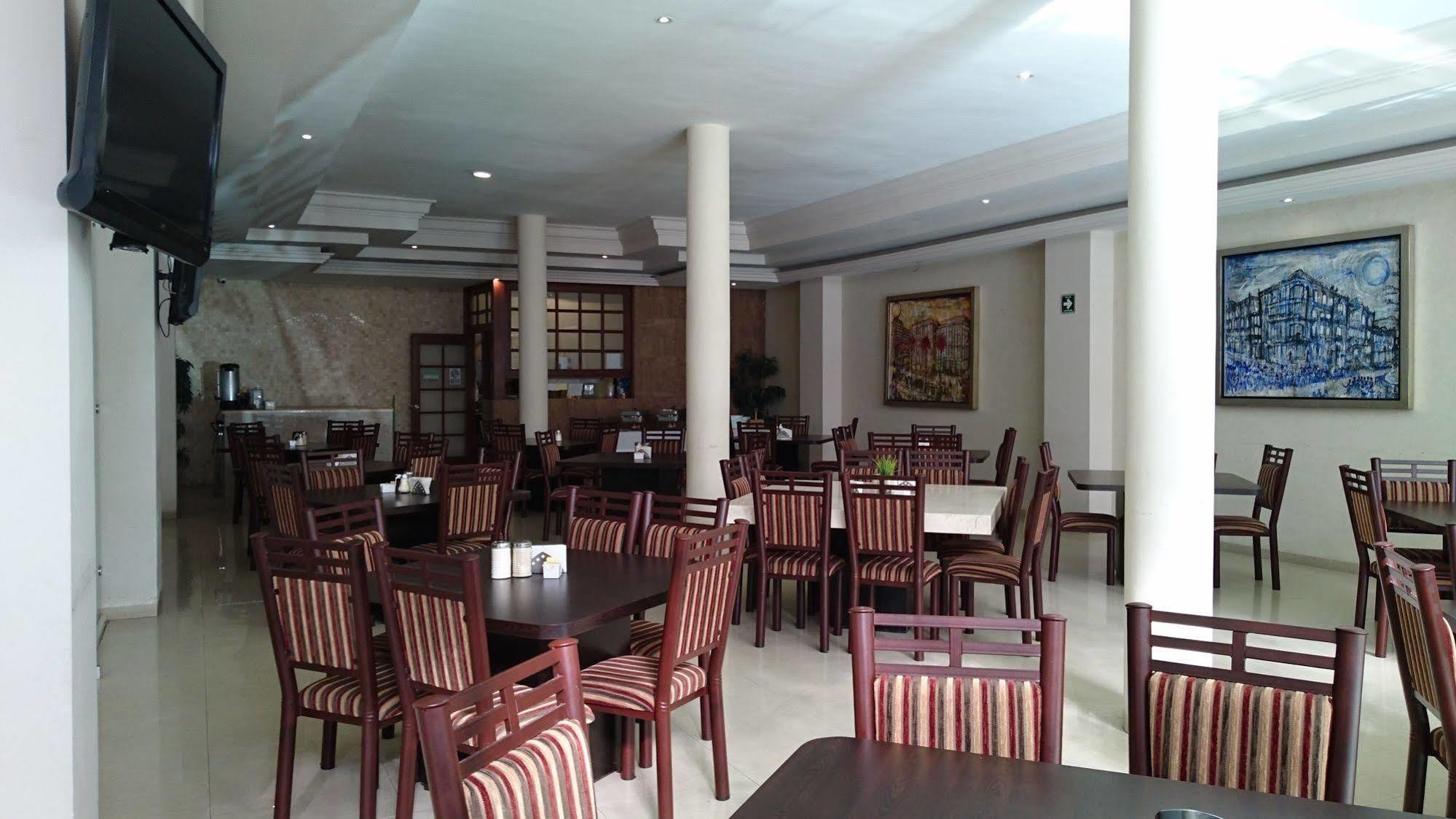 Savoy Express Hotell Torreón Exteriör bild